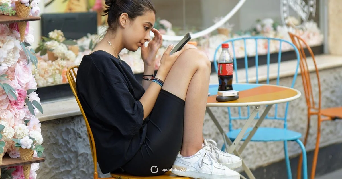 WhatsApp Update Control - Update Bay