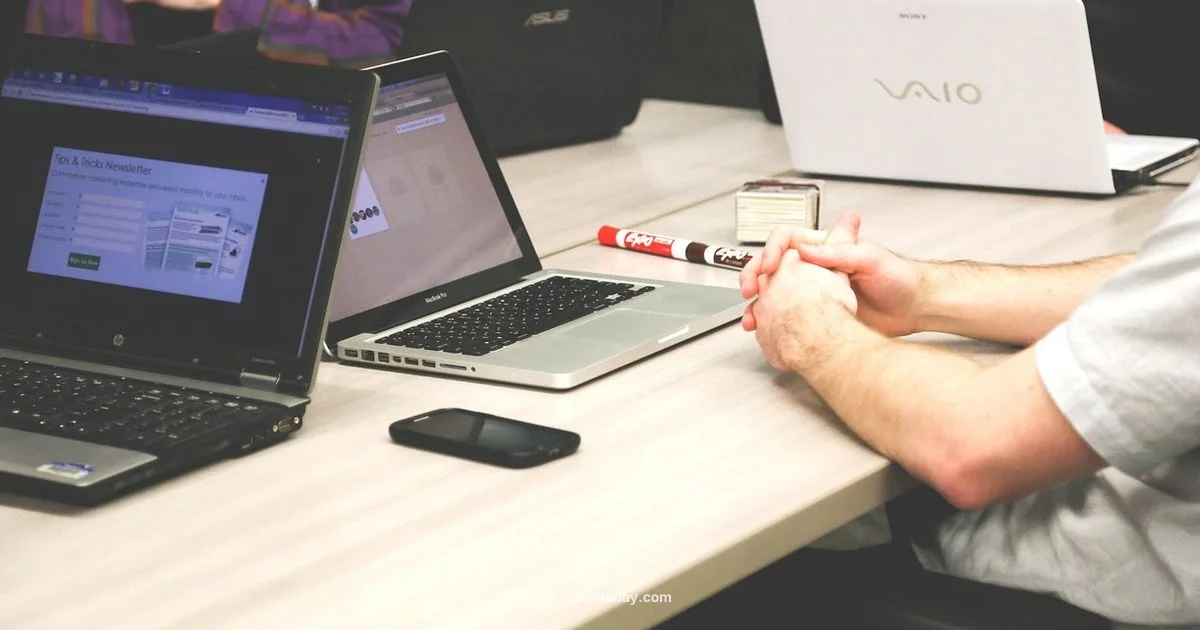 Update Safe While Charging - Update Bay